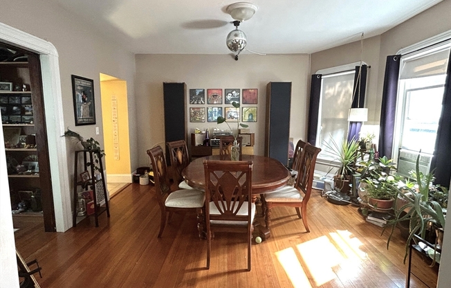 1 bed, 1 bath, 900 sqft, $2,275, Unit 1