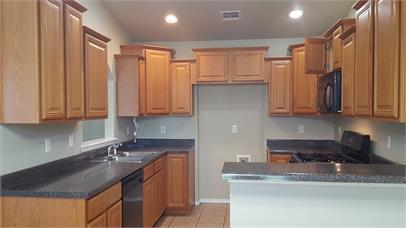 3 beds, 2 baths, $1,600