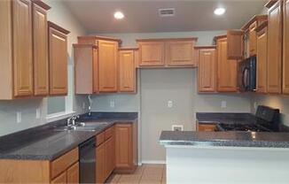 3 beds, 2 baths, $1,600