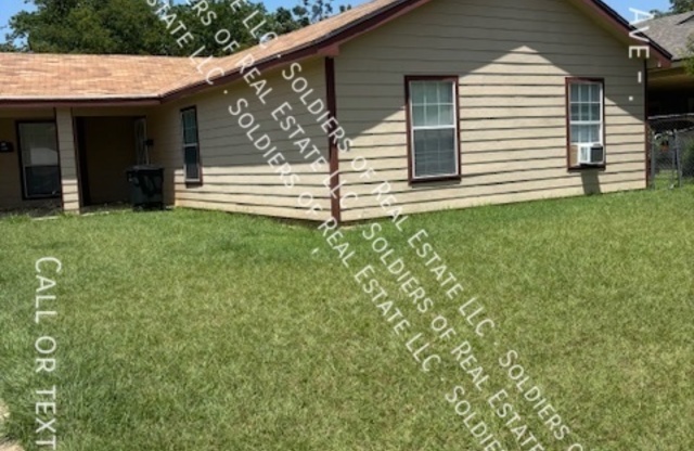 1601 DUNCAN AVE
