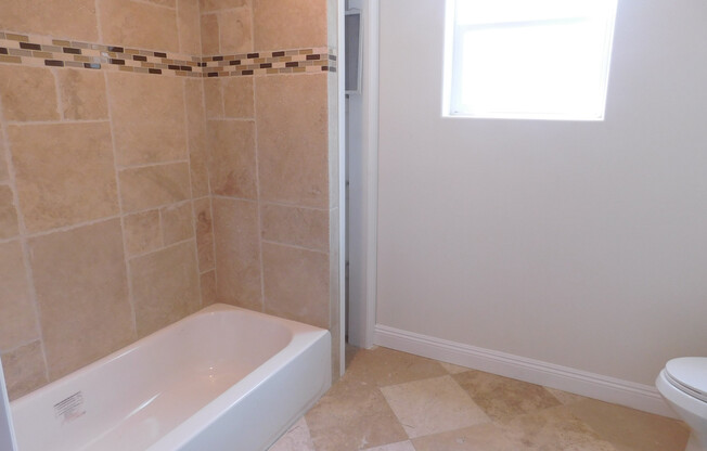 Tujunga Canyon, 10211-10215