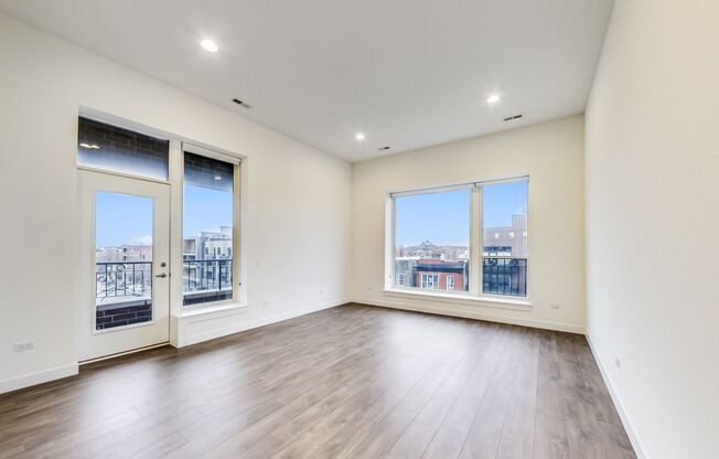 1509 N Western
