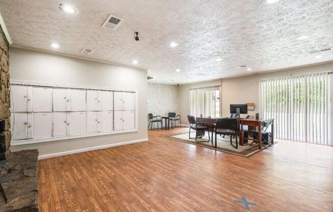 2 beds, 1.5 baths, 1,135 sqft, $1,200, Unit X-6