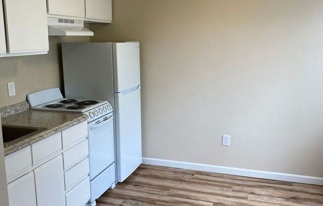 First Hill Apartments