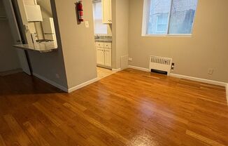 2 beds, 1 bath, 908 sqft, $1,215, Unit AS A-Gdn