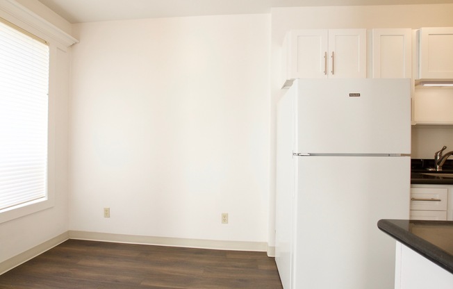 1 bed, 1 bath, 696 sqft, $1,750, Unit 0809