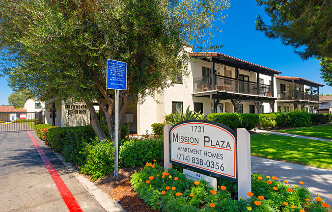 1 bed, 1 bath, 720 sqft, $2,275, Unit 45