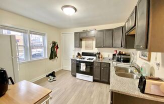 2 beds, 1 bath, $995