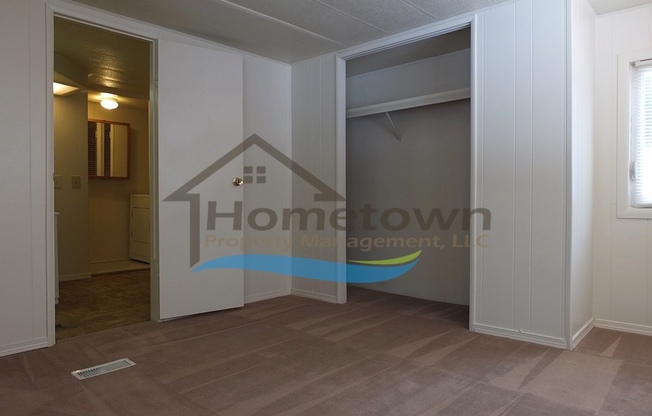 2 beds, 1 bath, $1,205, Unit Space 55