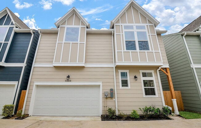 9309 MONTRIDGE DR