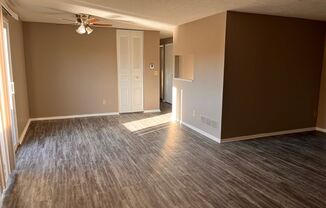 2 beds, 1 bath, 900 sqft, $900, Unit 4602 2C