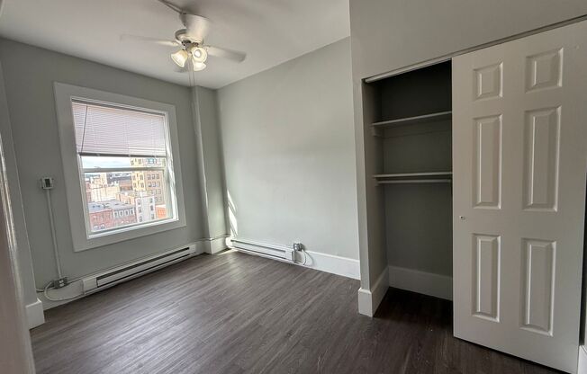 1 bed, 1 bath, 445 sqft, $1,675, Unit 928