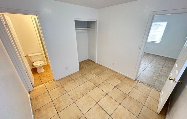 2 beds, 2 baths, $1,050