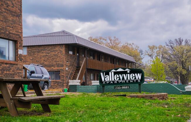 Valley View Apartments