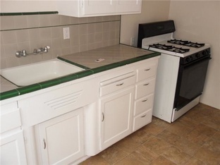 1 bed, 1 bath, 420 sqft, $2,000, Unit 229