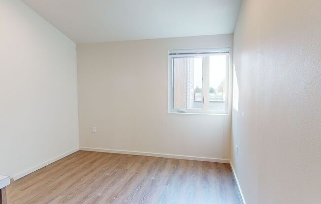 Studio, 1 bath, 179 sqft, $1,295, Unit 223