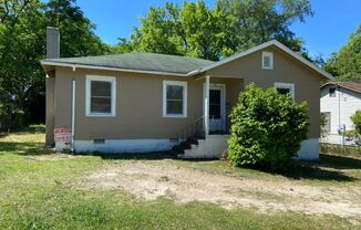 **UPCOMING**Two Bedroom / One Bathroom Home for Rent in Columbus, GA***