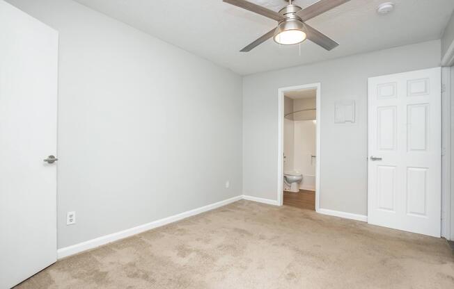 1 bed, 1 bath, 675 sqft, $1,100