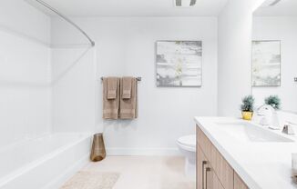 2 beds, 2.5 baths, 1,166 sqft, $3,125, Unit 1423