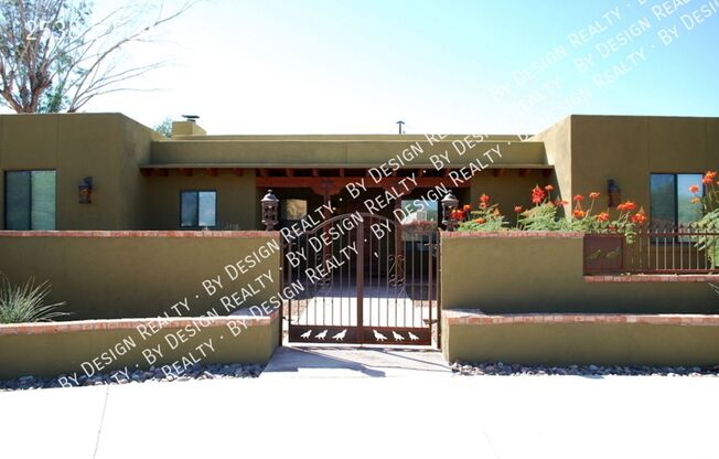 Blenman Elm 4 Bed 3 Bath Custom Home