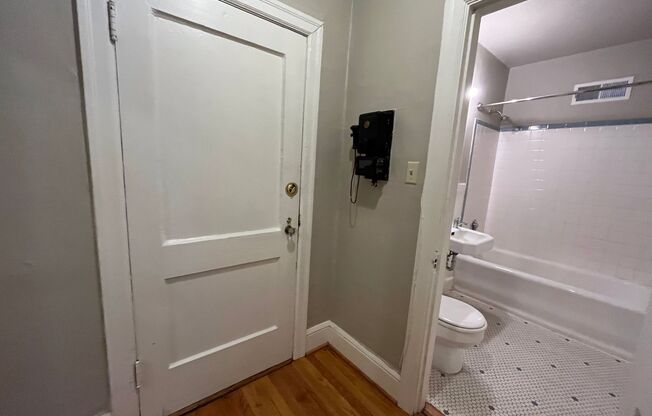 Studio, 1 bath, $1,495