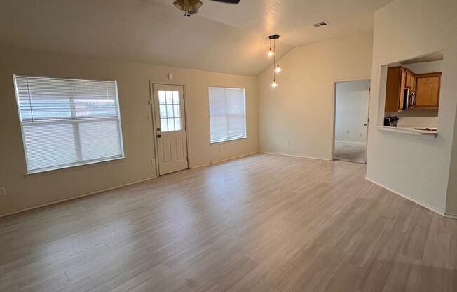 Charming 4-Bedroom Home for Rent in Copperas Cove