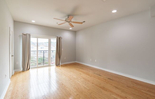 Five Bed Manayunk Apartment