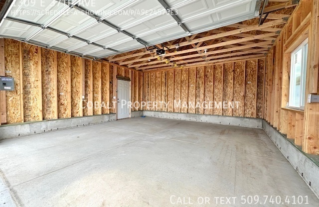 1309 E 37 AVE