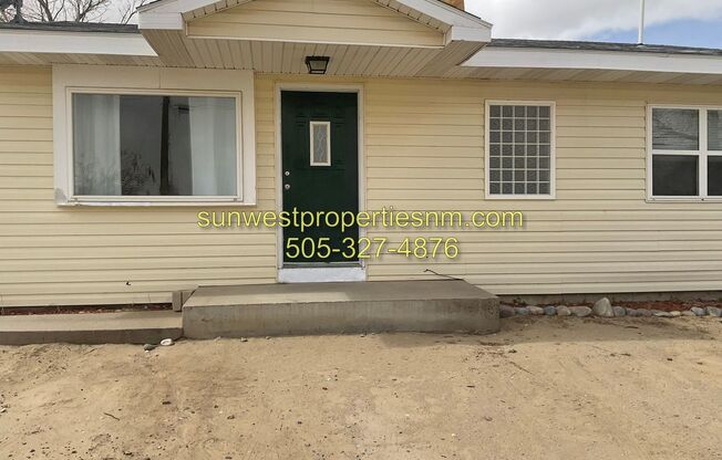 4 Bed, 2 Bath House in Bloomfield