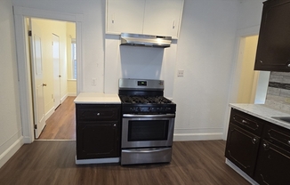 3 beds, 1 bath, 1,050 sqft, $2,850, Unit 2