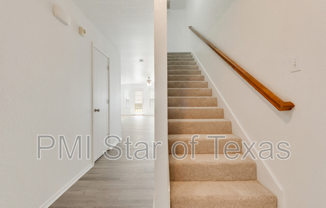 10624 MANY OAKS DR