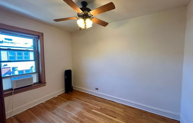 1 bed, 1 bath, 475 sqft, $1,945, Unit 233-210