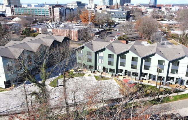 1 bed, 1 bath, $800, Unit Unit 7 Suite E - 226 N Dillard St