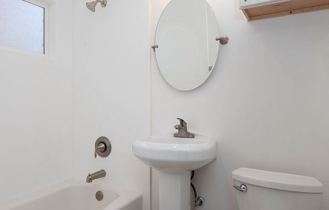 1 bed, 1 bath, $1,995, Unit 60