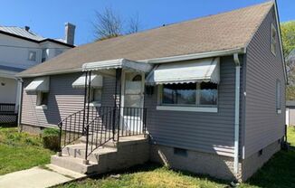 3 Bed 1 Bathroom House with yard in Church Hill