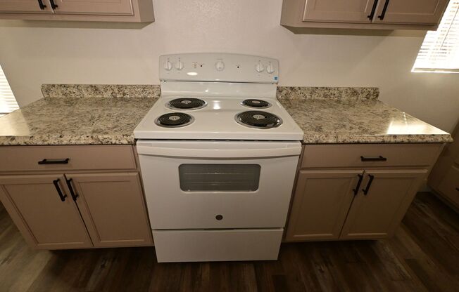 3 beds, 1 bath, $1,200