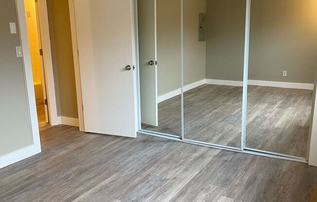 1 bed, 1 bath, 519 sqft, $1,395, Unit 42