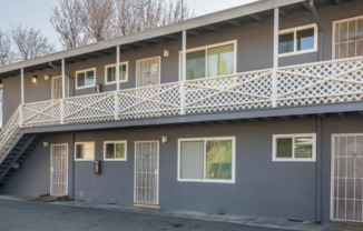 330 - 2050 Beatrice Ct