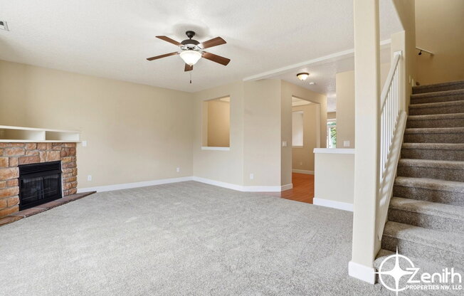 3512 NE 80 ST