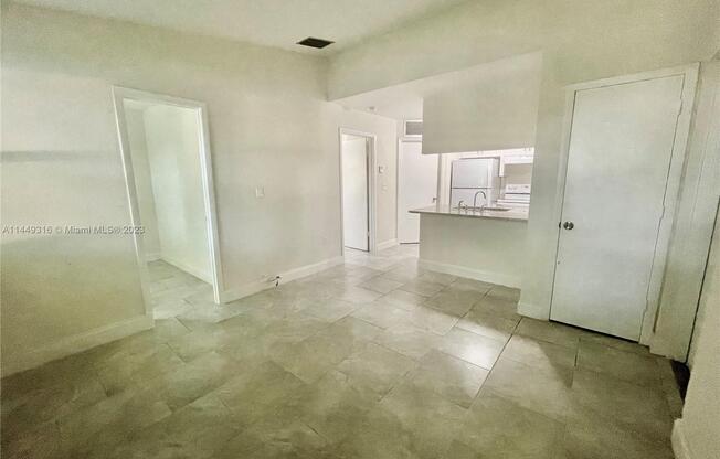 17325 NORTHWEST 67 CT