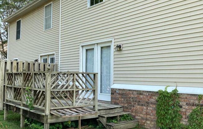 4 beds, 2 baths, 1,635 sqft, $1,500, Unit 3969 South Cramer Circle