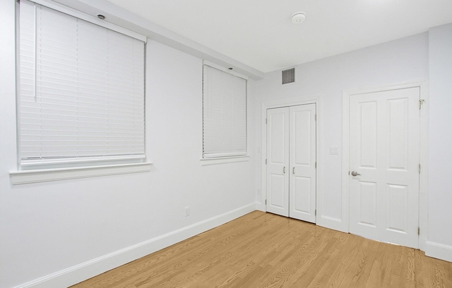140 BOYLSTON ST