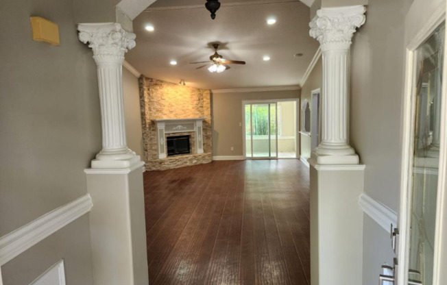 10568 TURKEY SCRATCH LN
