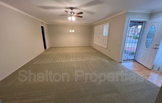 9719 W WRANGLER DR