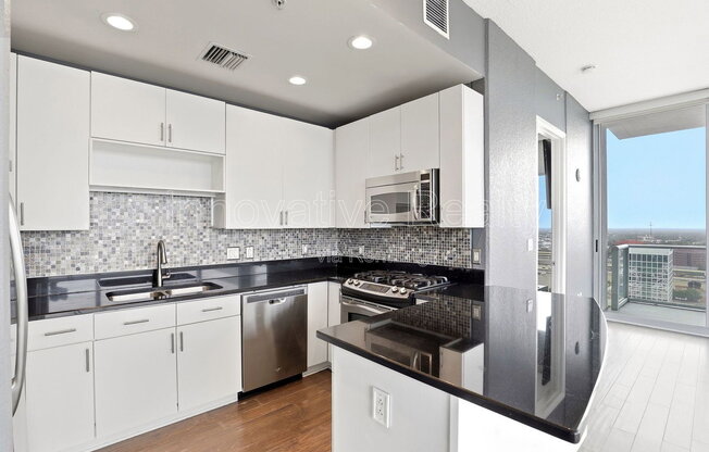 2 beds, 2 baths, 1,287 sqft, $3,595, Unit 2412