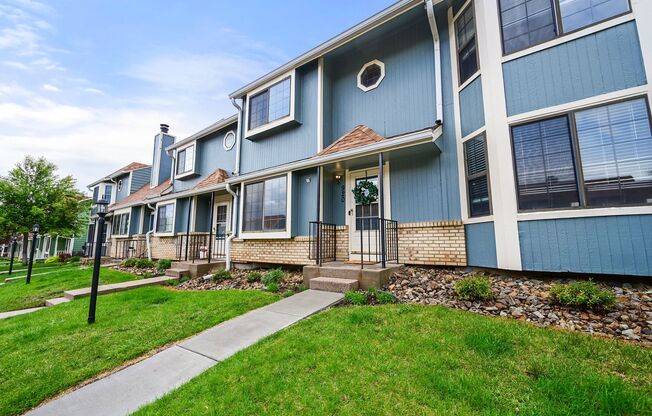 3 Bedroom Townhouse Close To Ft. Carson