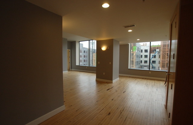2-Bedroom Unit Available in Downtown Columbus