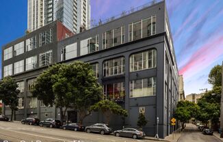 346 1st Street #201