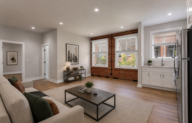 1 bed, 1 bath, 675 sqft, $2,895, Unit 115