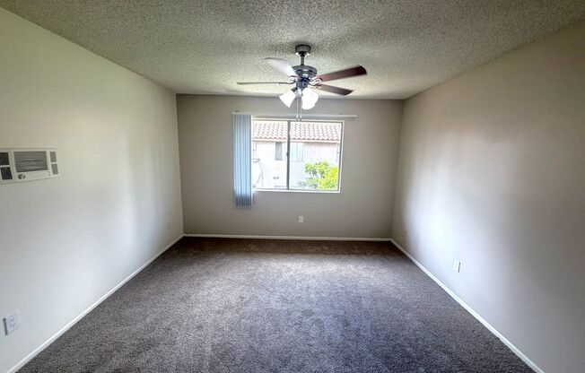 1 bed, 1 bath, 713 sqft, $2,075, Unit A065